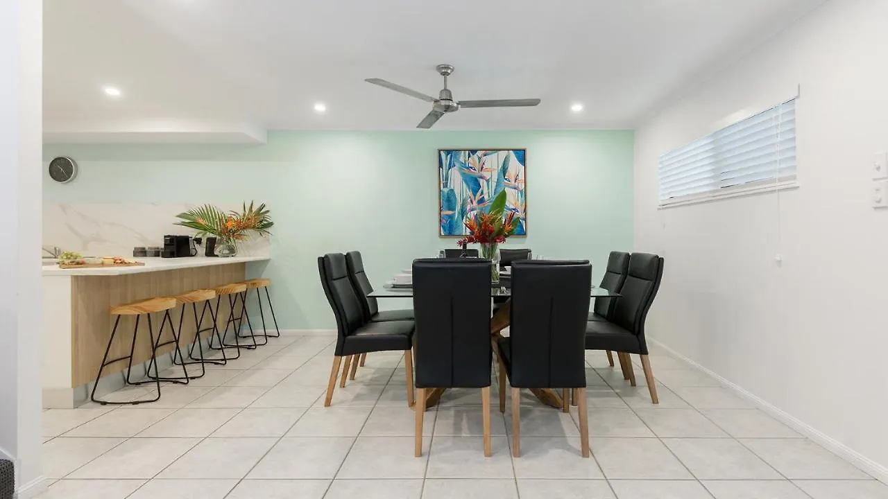 8 Fairways North Port Douglas